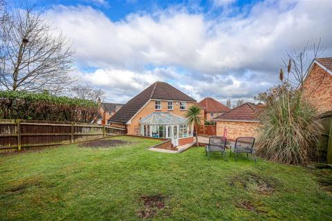 4 bedroom detached house for sale - Bluebell Drive, Loughborough