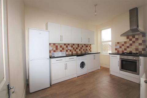 2 bedroom apartment to rent - London Road, Tooting
