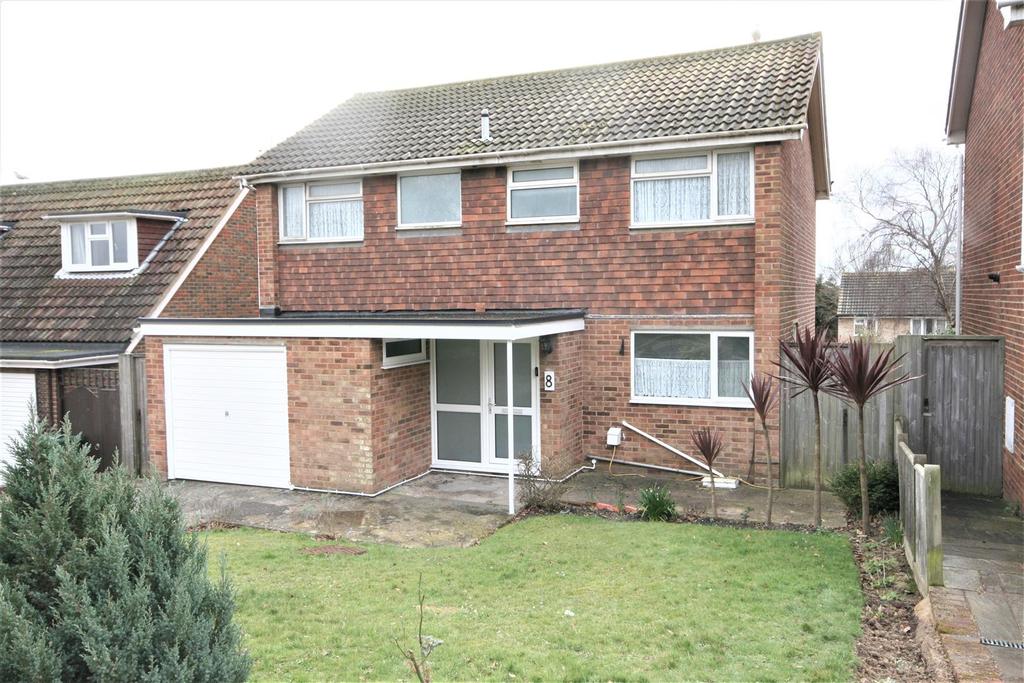 Ridgewood Gardens, Bexhill on Sea 4 bed detached house £1,450 pcm (£