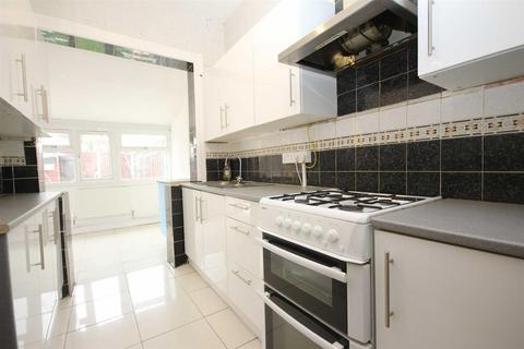 undefined, Pearl Road, Walthamstow, E17