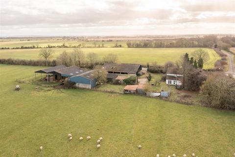 Farm for sale, Somerton Road, Ardley