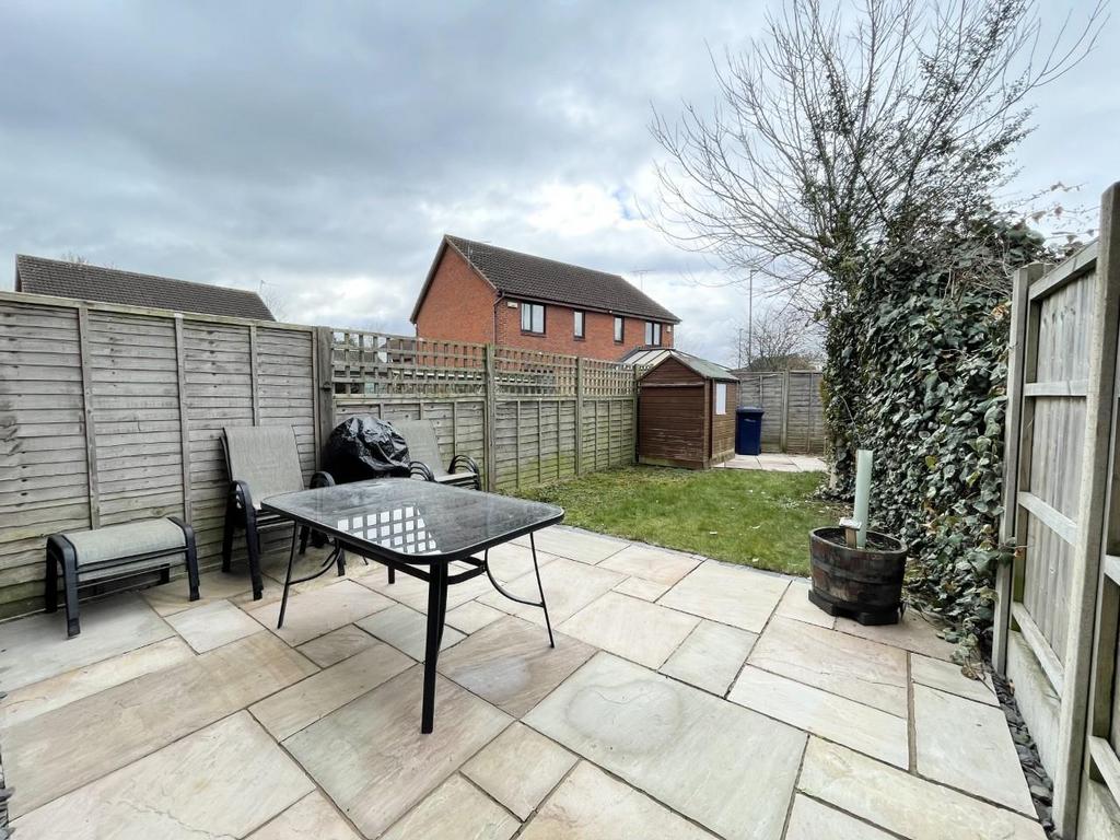 Stanbury Mews, Hucclecote, Gloucester 2 bed terraced house £230,000