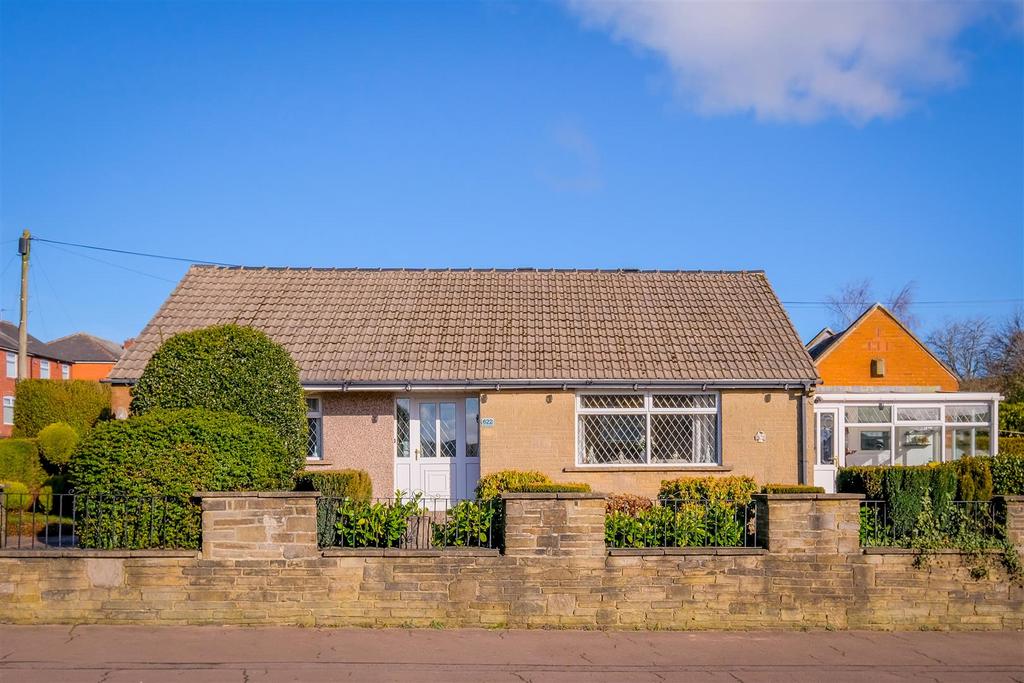 New Hey Road, Huddersfield, HD3 3 bed detached bungalow for sale £310,000