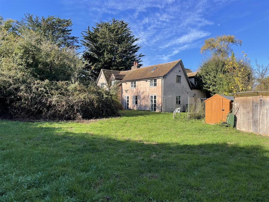Stoney Road, Woodbridge IP13 5 bed detached house for sale £695,000