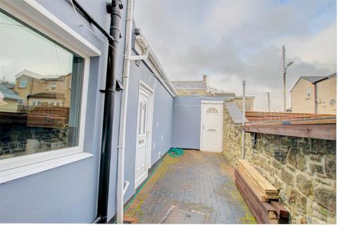 3 bedroom terraced house for sale - Livingstone Street, Consett, County Durham, DH8