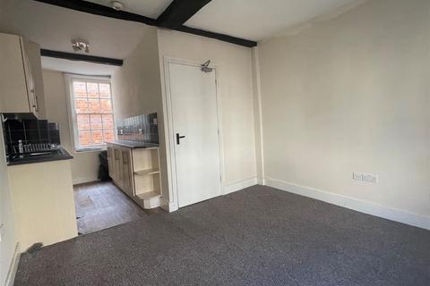 2 bedroom apartment for sale, Shop and Flat, 35 High Street, Leominster