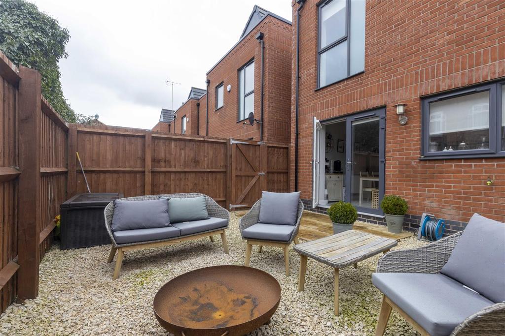 Rear garden