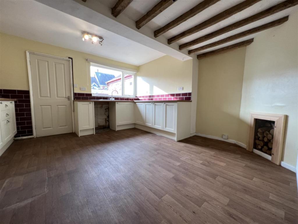 Charlotte Row, Ellesmere. 2 bed terraced house £145,000