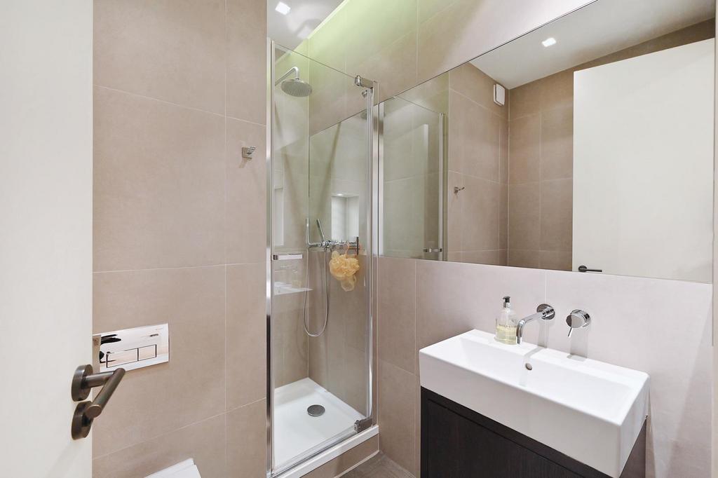 72-Bryanston-Court (11) - Edited.png