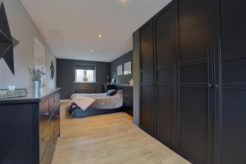 Greenbrook Road, Burnley 4 bed detached house £345,000