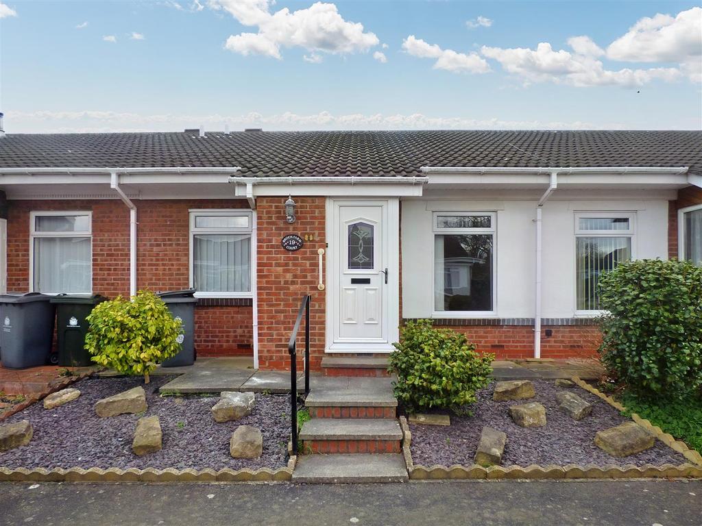 Brock Farm Court, North Shields 2 bed bungalow £725 pcm (£167 pw)