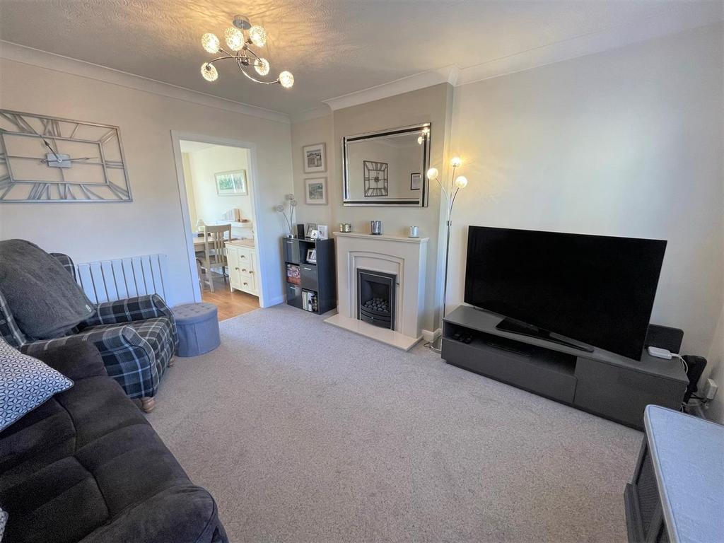Barn Croft, Clitheroe, Ribble Valley 3 bed semidetached house £229,950