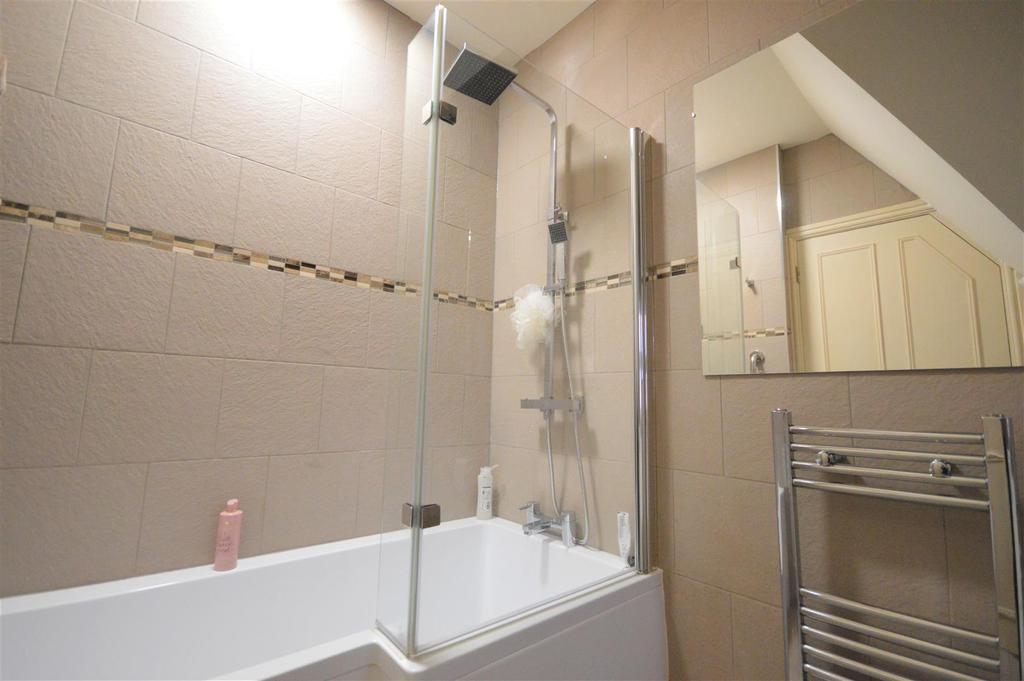Rear Bedroom 2