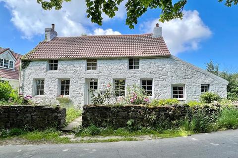 2 bedroom detached house for sale, Valongis, Alderney