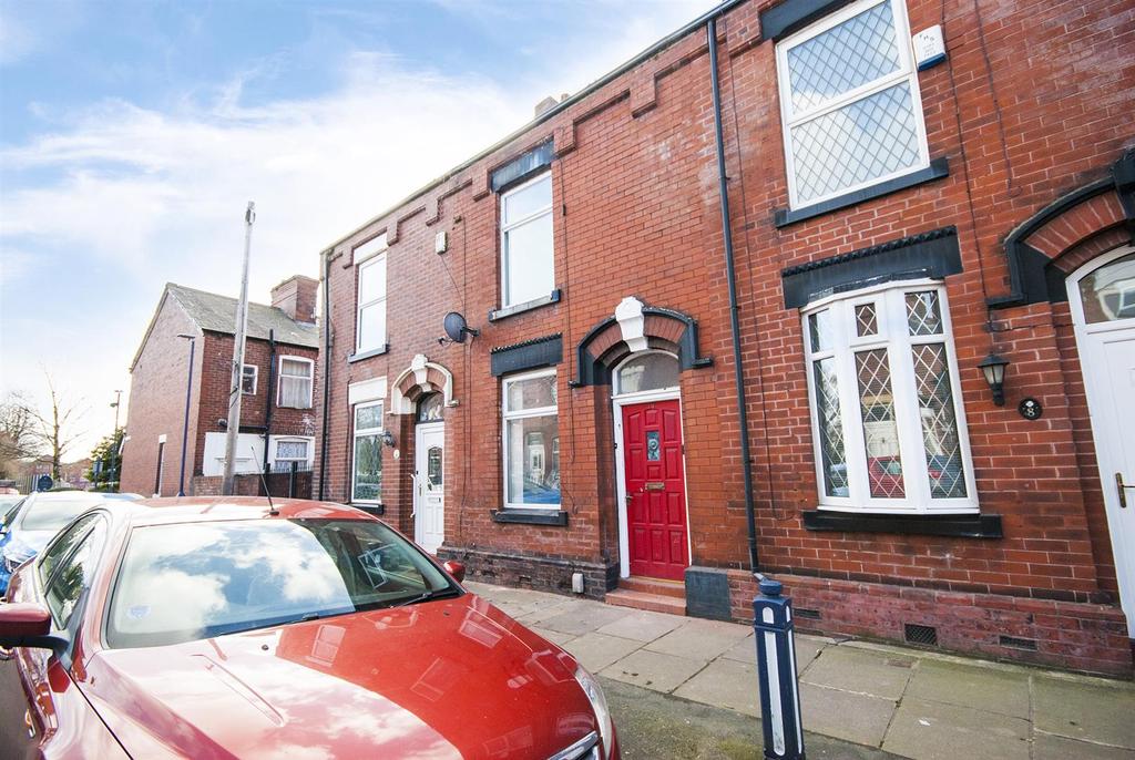 Gould Street, Denton, Manchester 2 bed house £795 pcm (£183 pw)