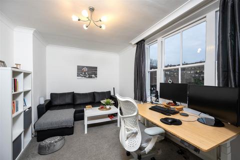 87d Talbot Road, London, W2 5JW
