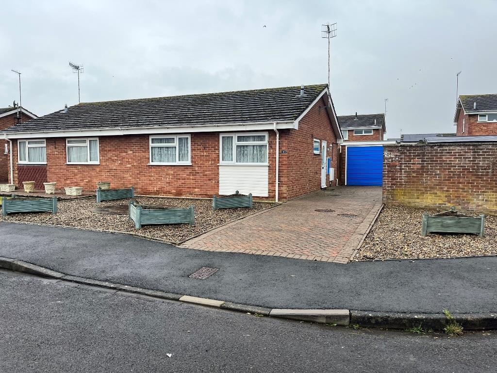 Kempton Close, Evesham 2 bed semidetached bungalow for sale £235,000