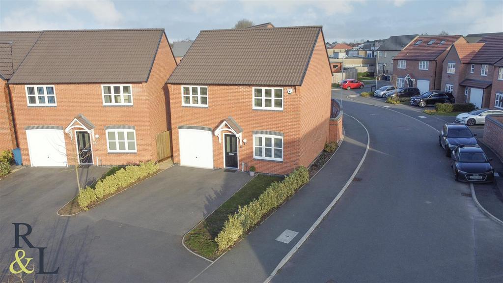 Summer Drive, West Bridgford, Nottingham 4 bed detached house for sale