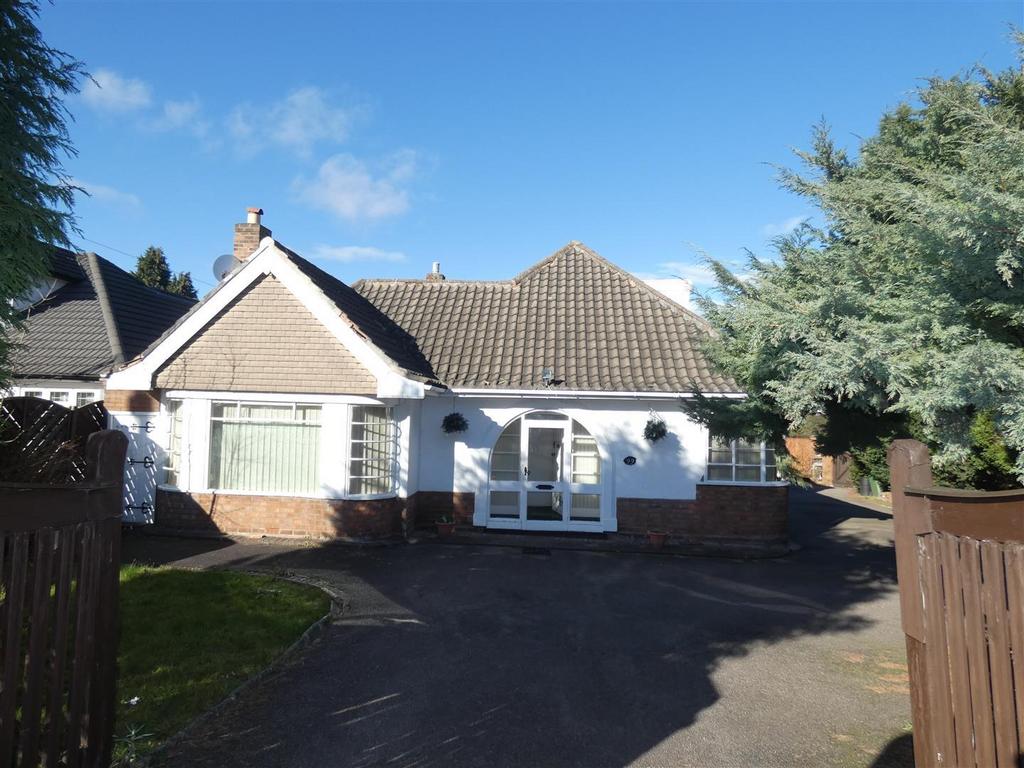 Wylde Green Road, Sutton Coldfield 3 bed detached bungalow for sale £