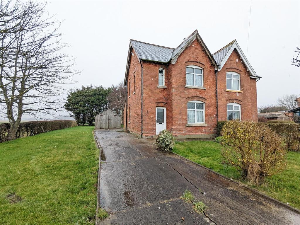 Little Birks Cottages, Ballam Road, Lytham 3 bed cottage for sale £