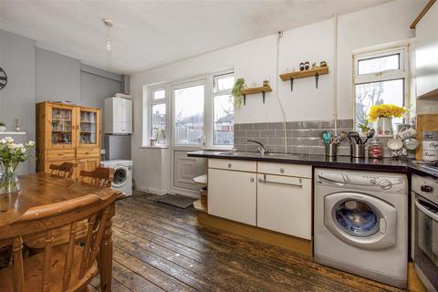 3 bedroom terraced house for sale, Fulwell Park Avenue, Twickenham