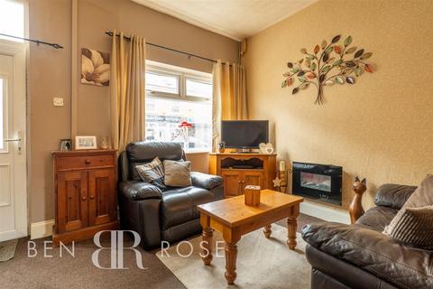327 Station Road, Bamber Bridge, Preston, PR5 6EE