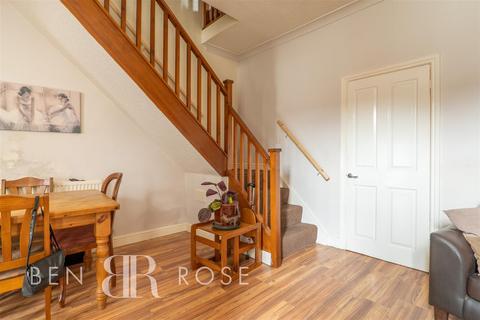327 Station Road, Bamber Bridge, Preston, PR5 6EE