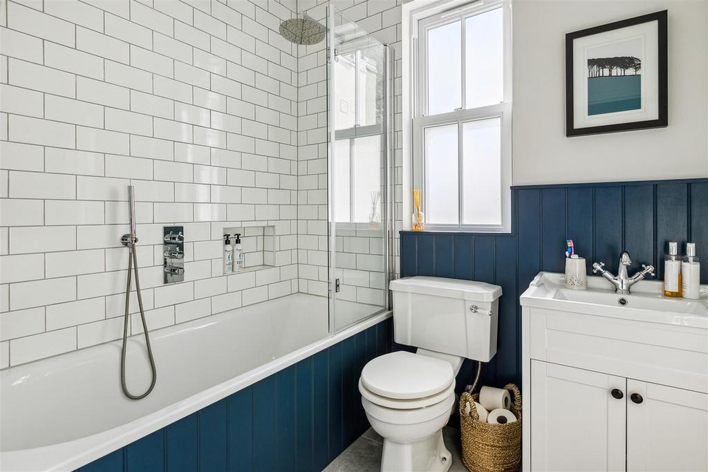 1b Cranbrook Road, W4 2 LH-9.jpg