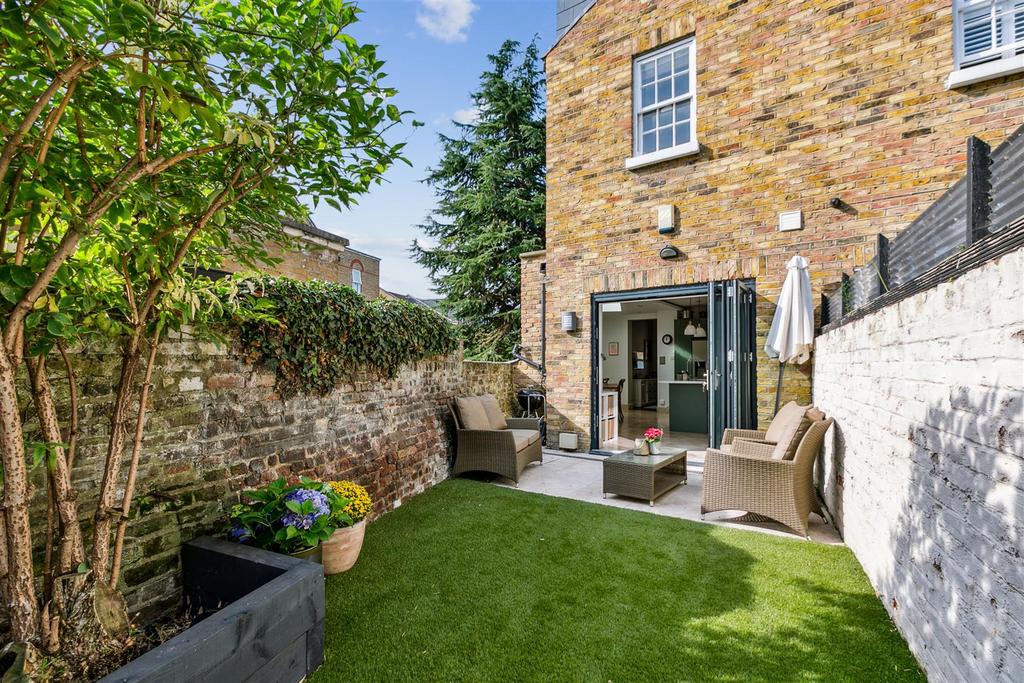 1b Cranbrook Road, W4 2 LH-21.jpg
