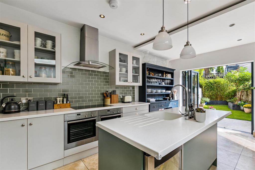 1b Cranbrook Road, W4 2 LH-15.jpg