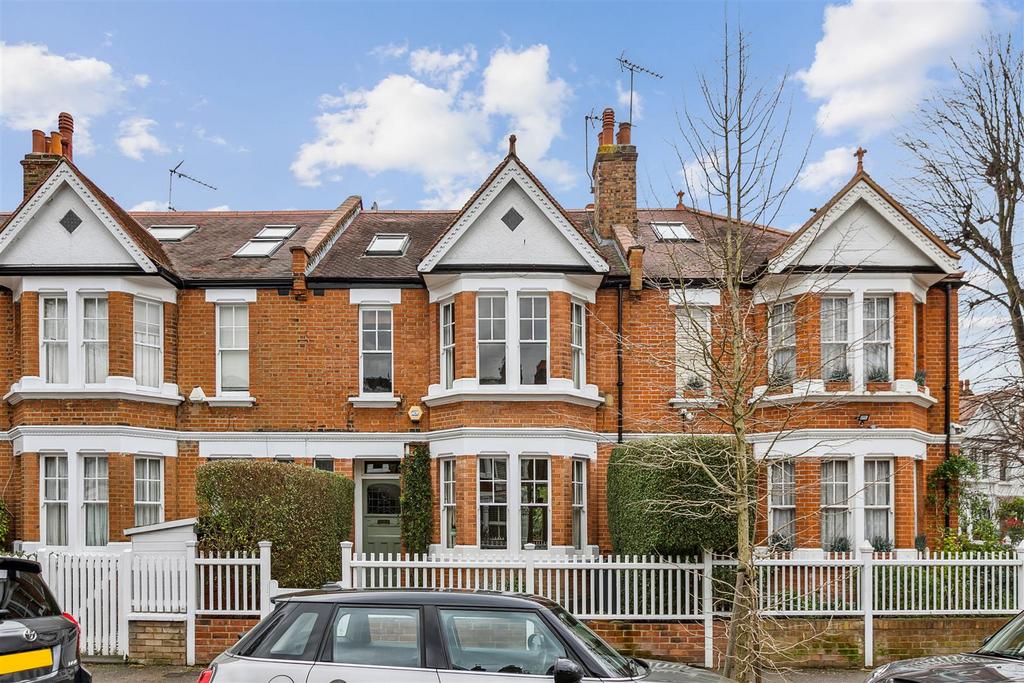 Woodstock Road, London, W4 5 bed terraced house £1,695,000