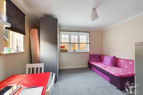 1 bedroom flat for sale - Caspian Way, Purfleet