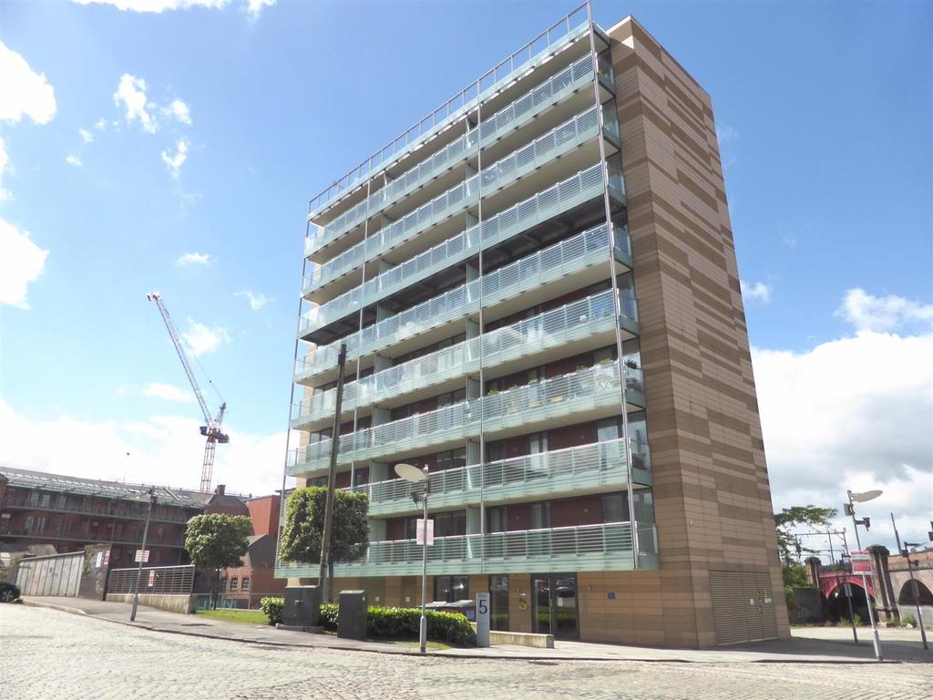 St Island, 5 Kelso Place, Manchester 2 bed apartment £1,250