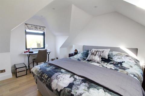 4 bedroom detached house for sale, Bradmore Way, Brookmans Park, Hatfield
