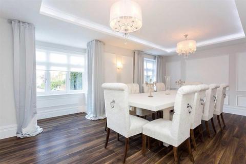 5 bedroom detached house for sale, Orchard Close, Cuffley, Potters Bar