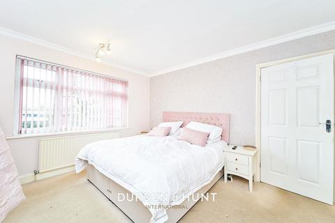 23 Upland Road, Thornwood, Epping, CM16 6NJ