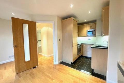 2 bedroom apartment to rent, Sydney Road, Enfield