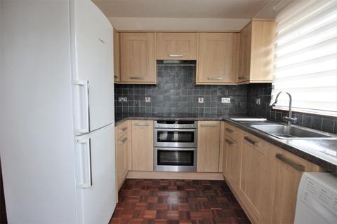 31 Birkdale Road, London, SE2 9HU