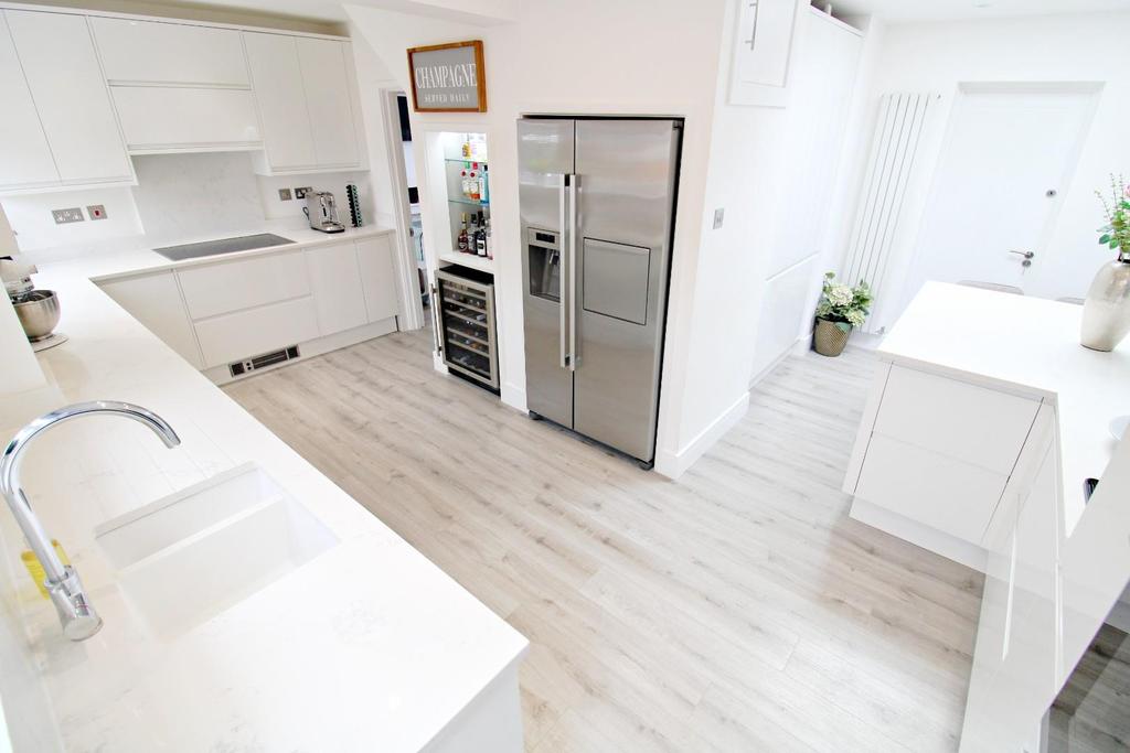 Kitchen Breakfast Room View 2