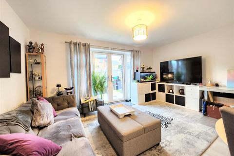 4 Birch Ride, Binfield, Bracknell, RG42 4GJ