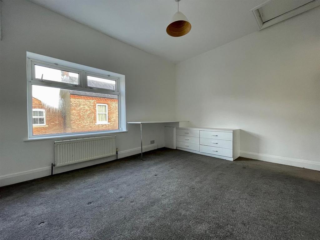 Granville Terrace, York 2 bed terraced house £995 pcm (£230 pw)