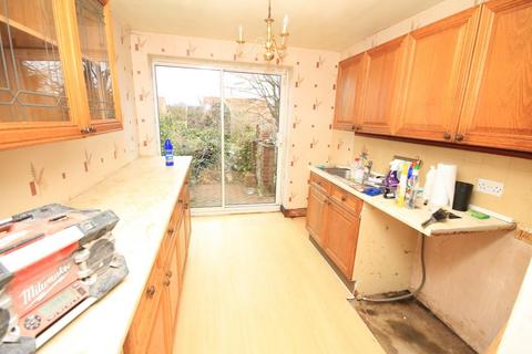 10 Flinton Grove, Bradford, BD2 3PH