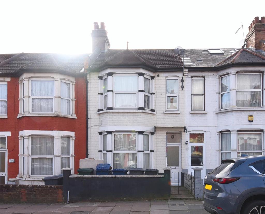 Squires Lane, Finchley 2 bed flat £1,700 pcm (£392 pw)