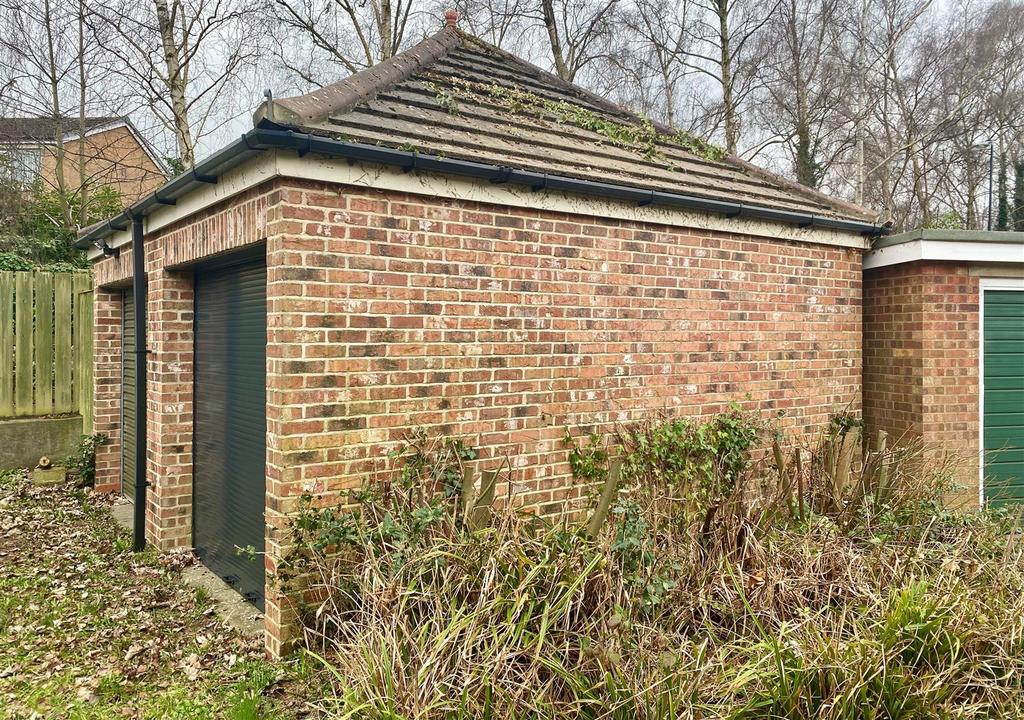 Old Moor Lane, Tadcaster Road, York... Garage £30,000