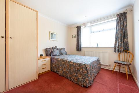 2 Delf Close, Hadleigh, Ipswich, IP7 6AQ