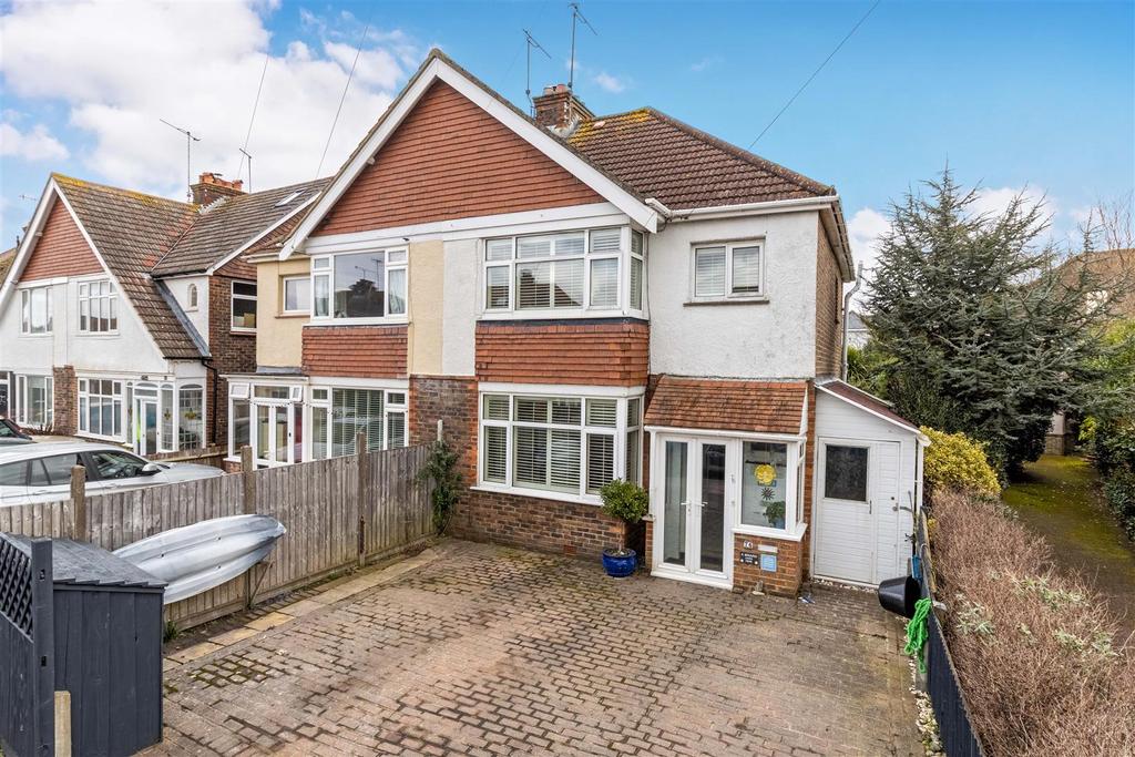 Reigate Road, Worthing 3 bed semidetached house for sale £465,000