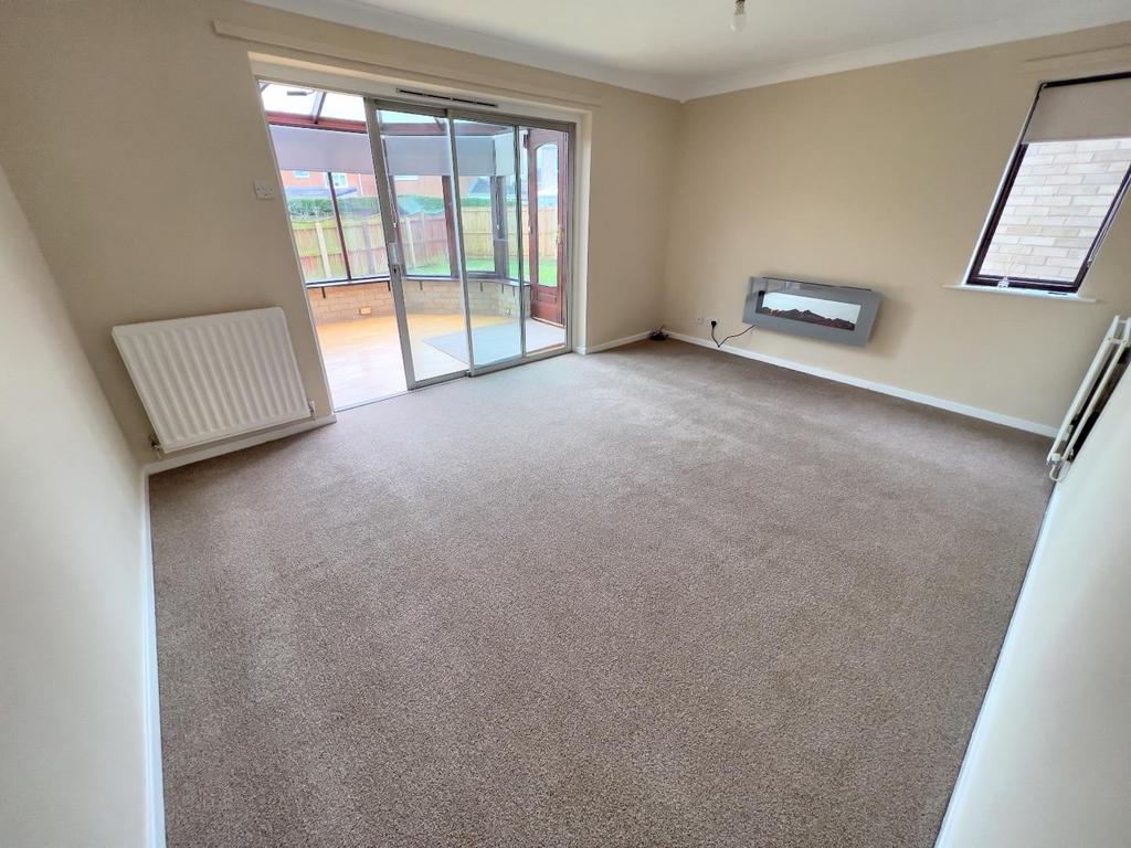 Cavendish Court, Brandon, Durham 3 bed semidetached house £130,000