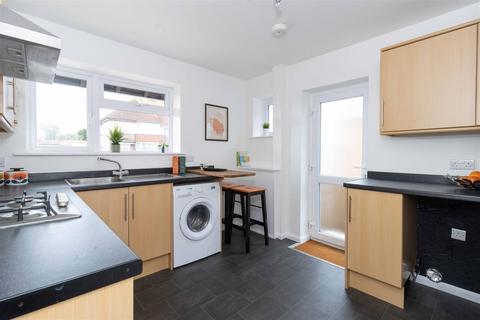 2 Bellview Road, Worthing, BN13 1EY