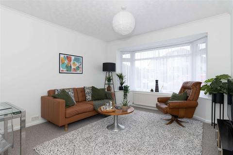 2 Bellview Road, Worthing, BN13 1EY