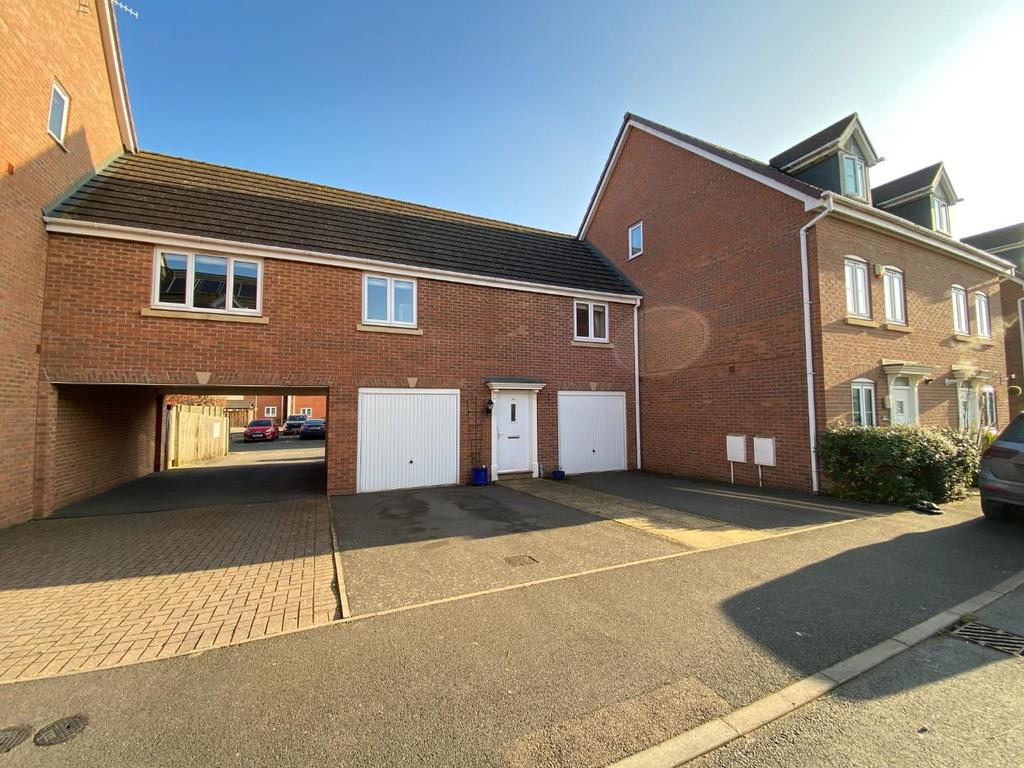 Canners Way, StratforduponAvon 2 bed coach house for sale £210,000